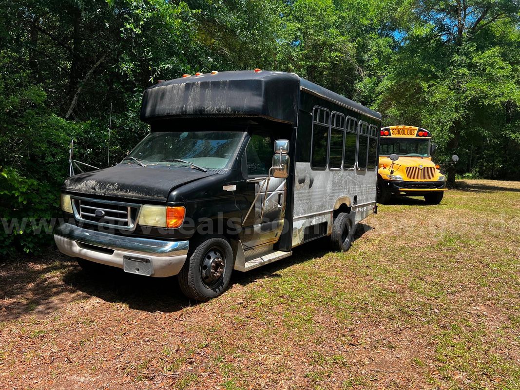 2003 Ford Econoline