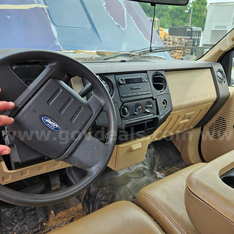 2008 Ford F-250 SD XL 2WD