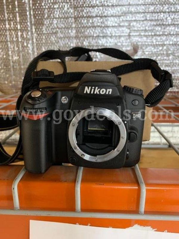 Nikon D80 w/ Misc. Chargers & Batteries
