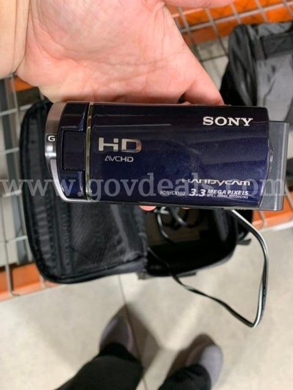 Sony Handycam w/ Bag