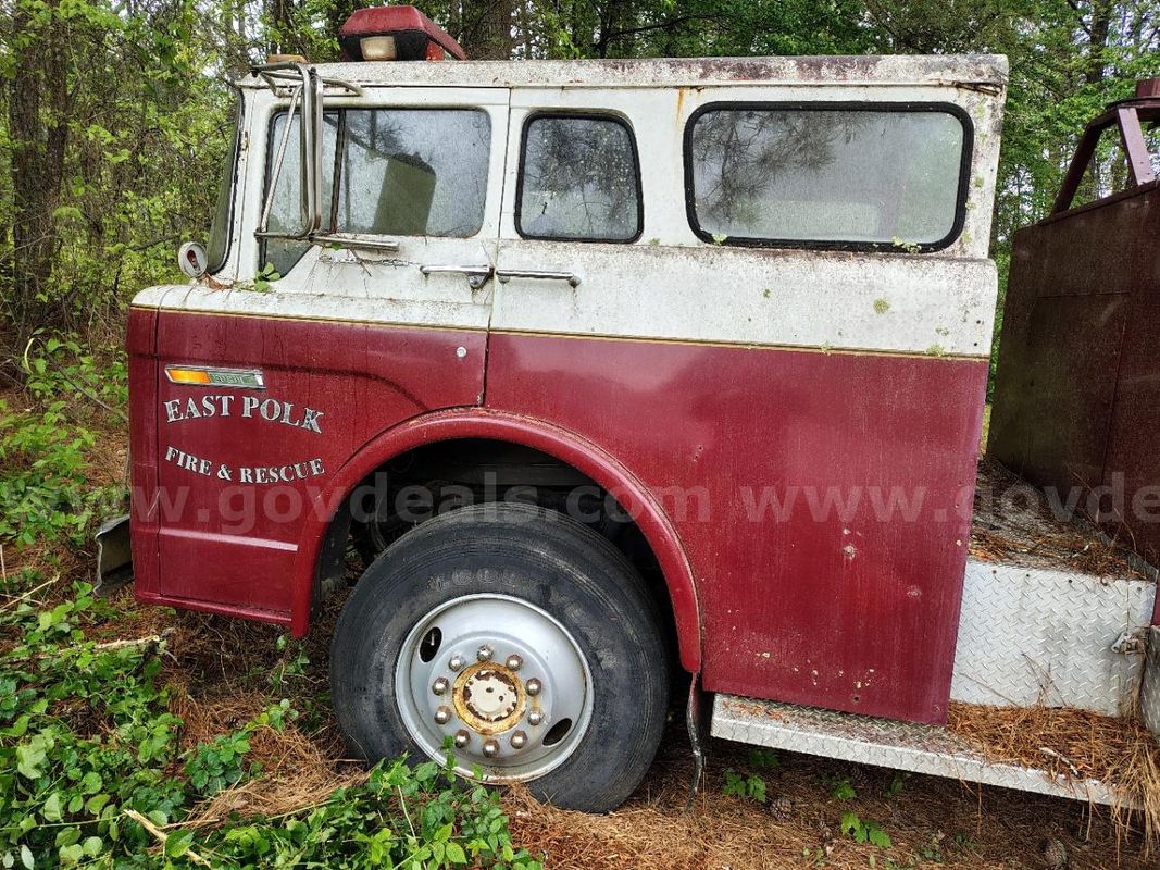 Scrap Only 1979 Ford Seagrave C8000-23032 Fire Truck