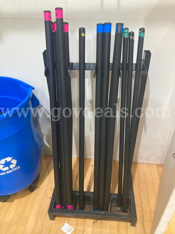 Lot of 16 Body Bars