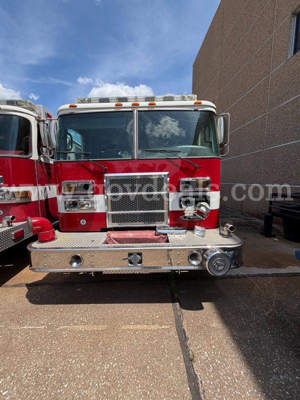 2002 Pierce Dash Fire Engine