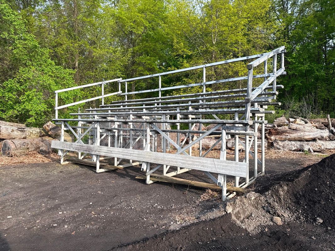 Back section of aluminum bleachers