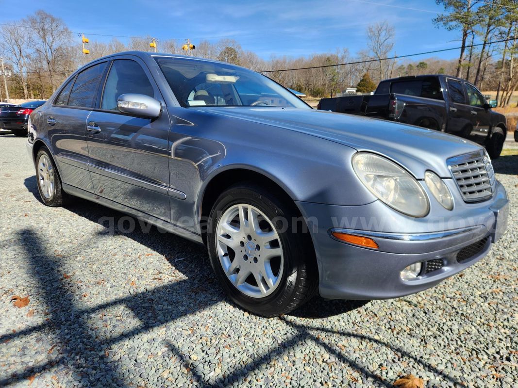 2003 Mercedes-Benz E-Class