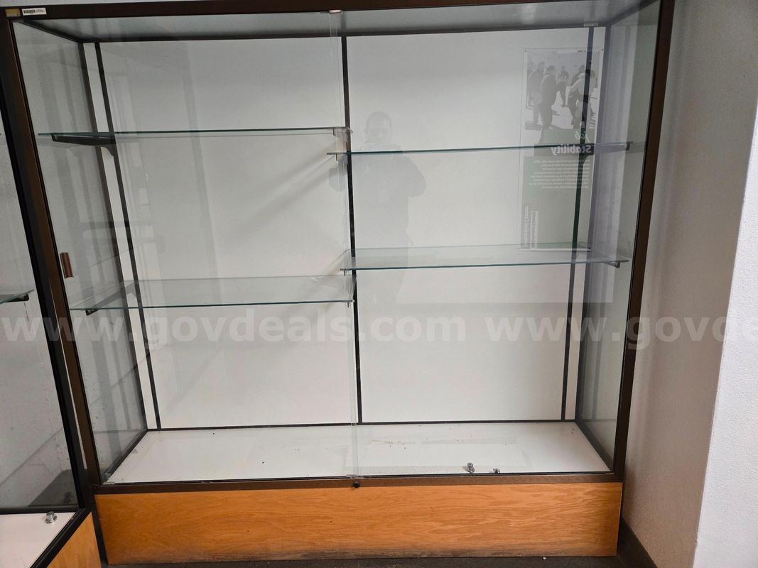 Waddell Glass Display Cases