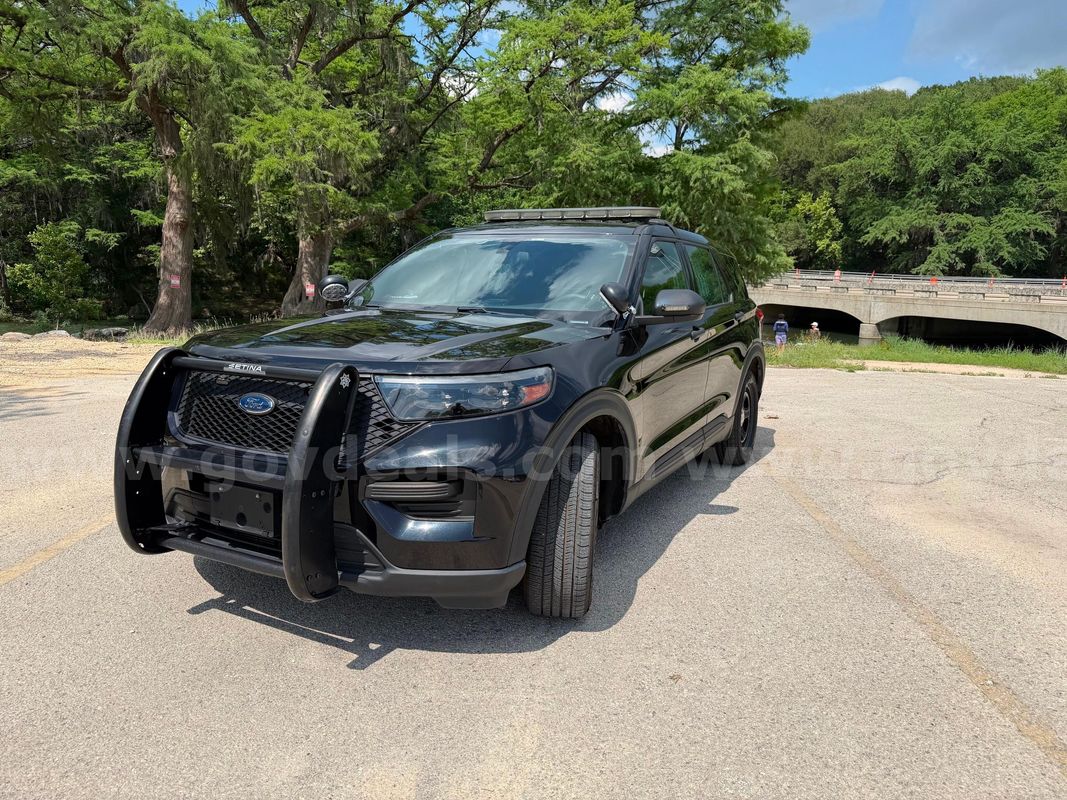 2021 Ford Explorer **Fully Equipped**