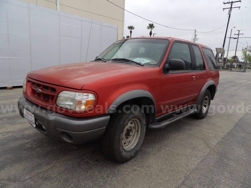 1999 Ford Explorer