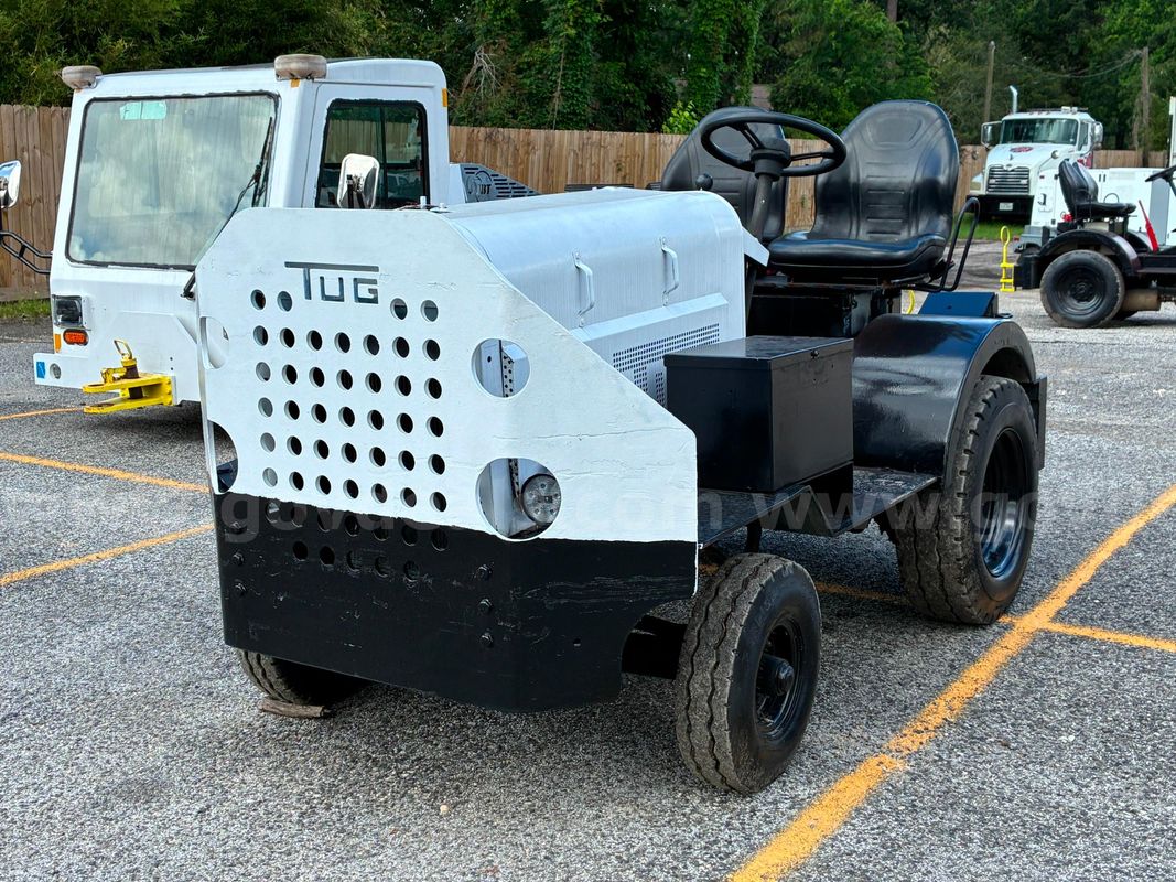 2018 TUG MA50-28 Heavy Duty Baggage Tractor