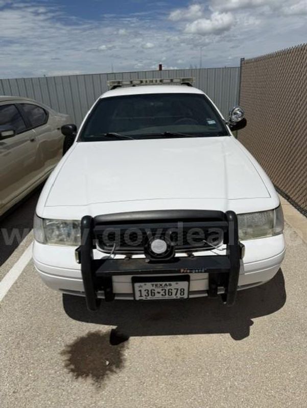 2010 Ford Crown Victoria