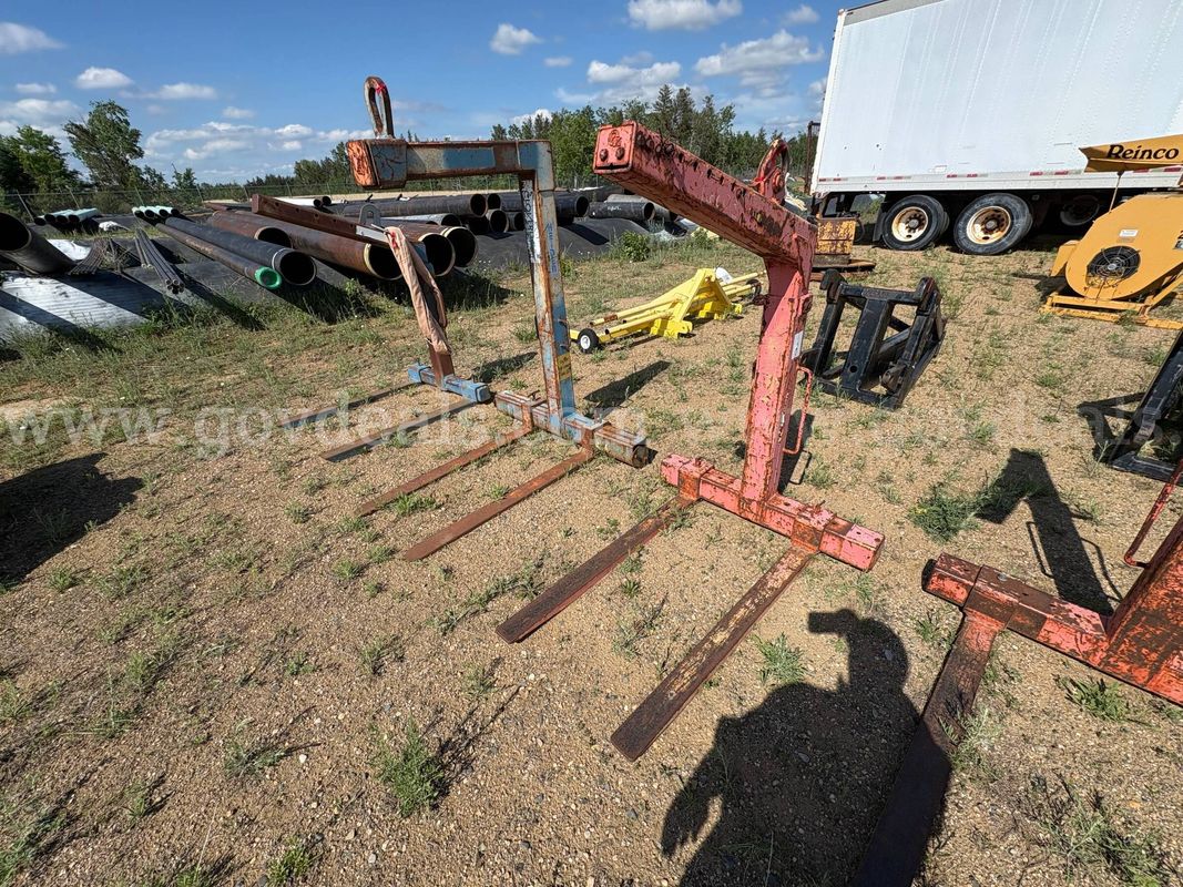 2004 Kinshofer Manual Leveling Crane Pallet Fork Attachment