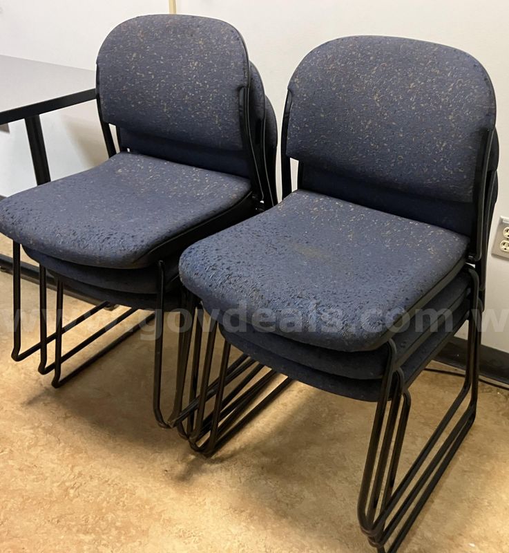 Lot of black and blue classroom chairs (ct. 29) - 18”w x 20”d x 32”h