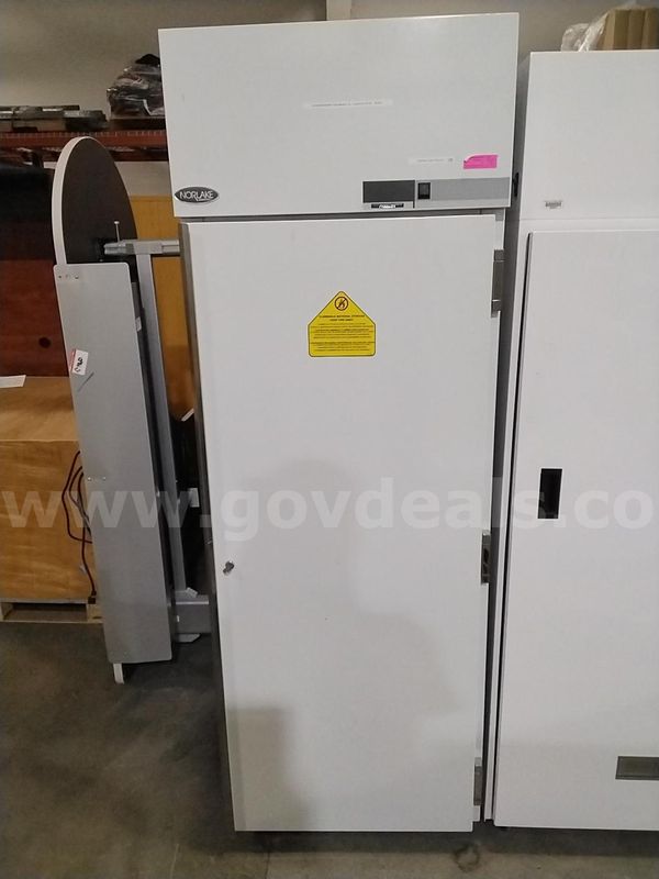 Norlake Incubator
