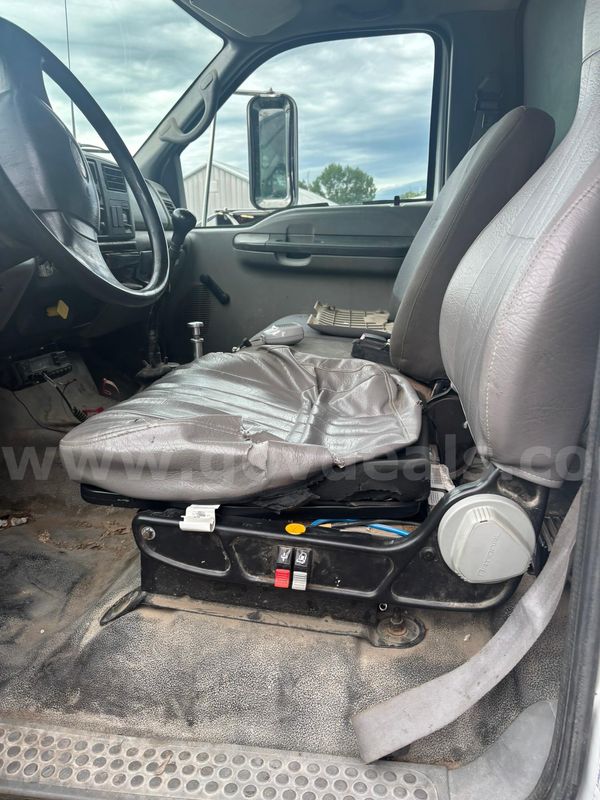 2004 Dump Truck - Diesel CAT C7