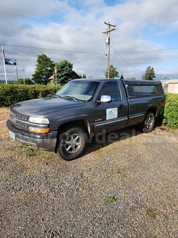 2000 Chevrolet Silverado 1500 Pick Up Truck