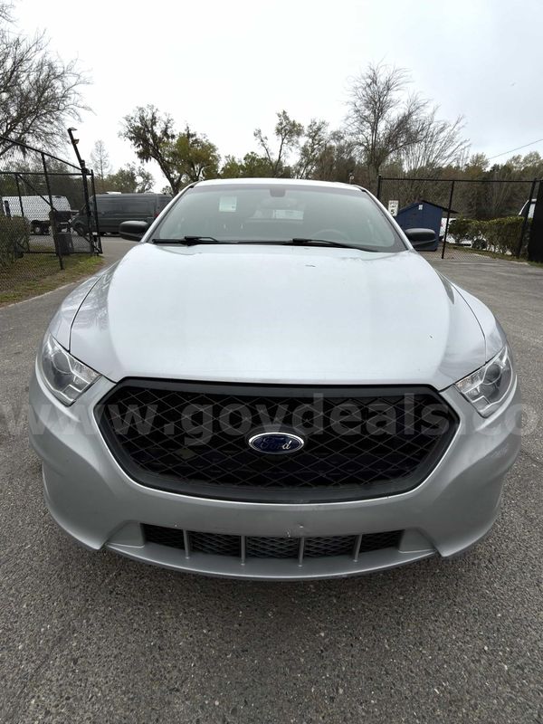 2018 Ford Taurus