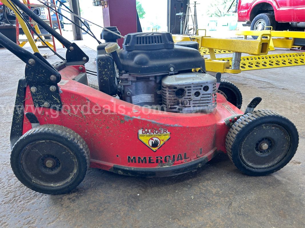 2013 Gravely Walk Behind Mower 21"