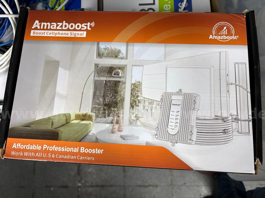 Amazboost Cellphone signal Qty 8 (NEW IN BOX- NEVER USED)