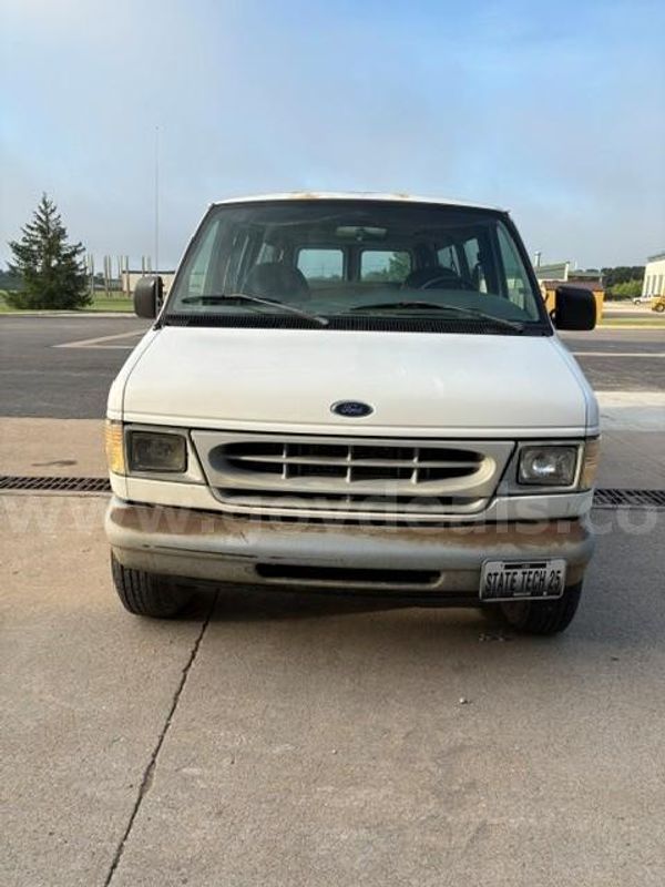 1998 Ford Club Wagon