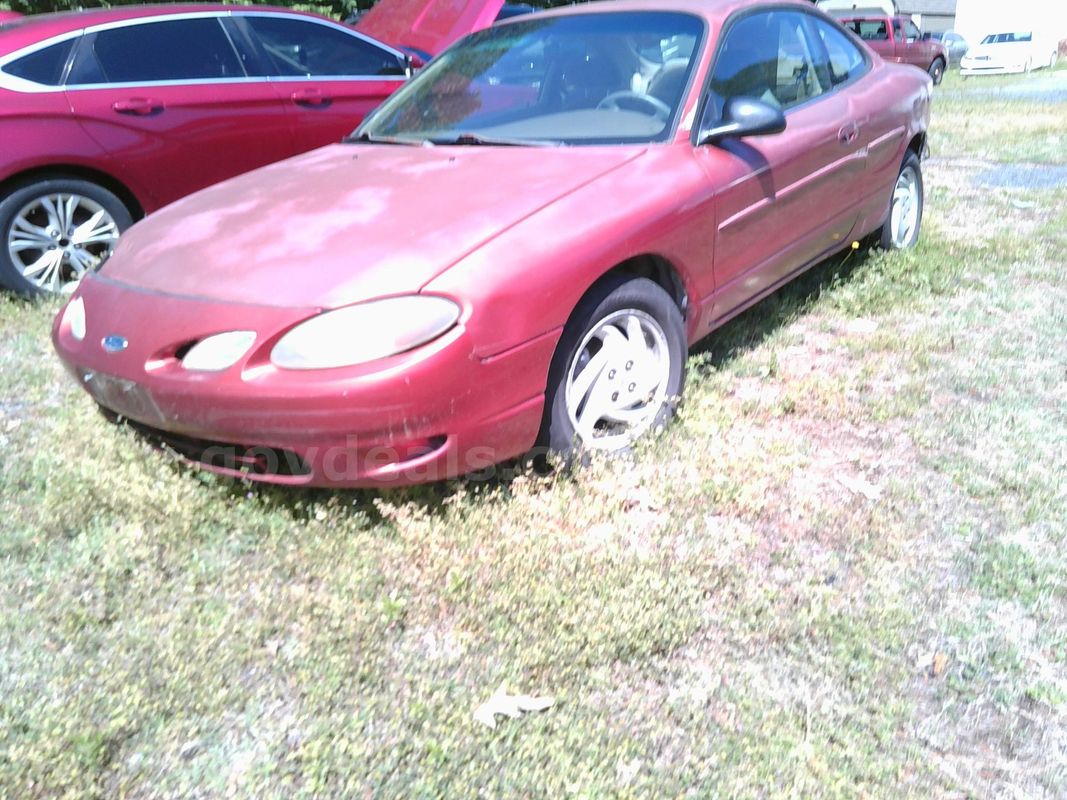 1999 Ford Escort