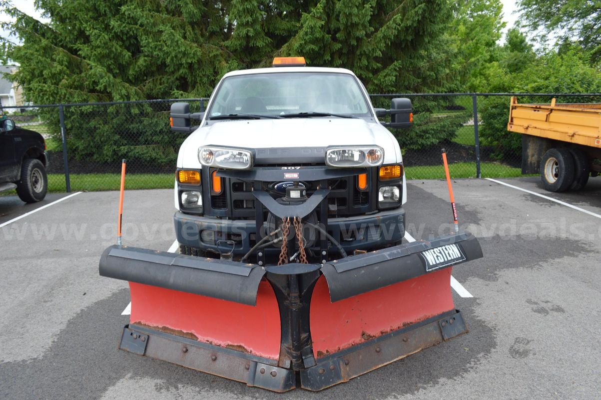 2009 Ford F-350 SD XL 4WD