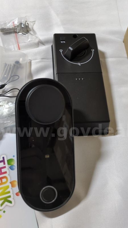 SHIPPING AVAILABLE Lot of 2 Tuya Smart Door Lock Fingerprint Keyless Entry, Electronic Digital Lock with App (32-03)