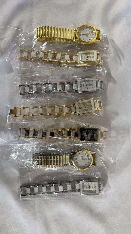 SHIPPING AVAILABLE 7pcs Assorted Women's Quartz Wrist Watches New Sealed, Ceramic Dress & Stretch Metal Band(W1-06)