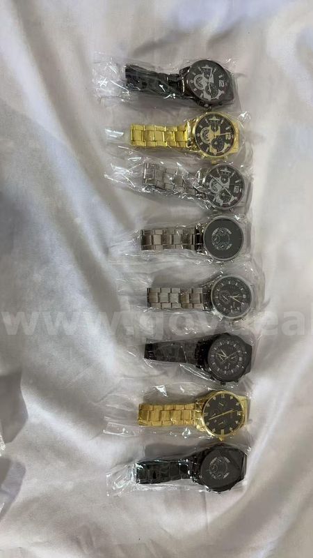 SHIPPING AVAILABLE 8pcs Assorted Men Stainless Steel Quartz Watch Lot Sports Chronograph Business Wristwatch(W1-023)
