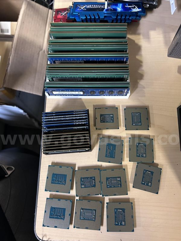 Lot of CPUs and RAM sticks