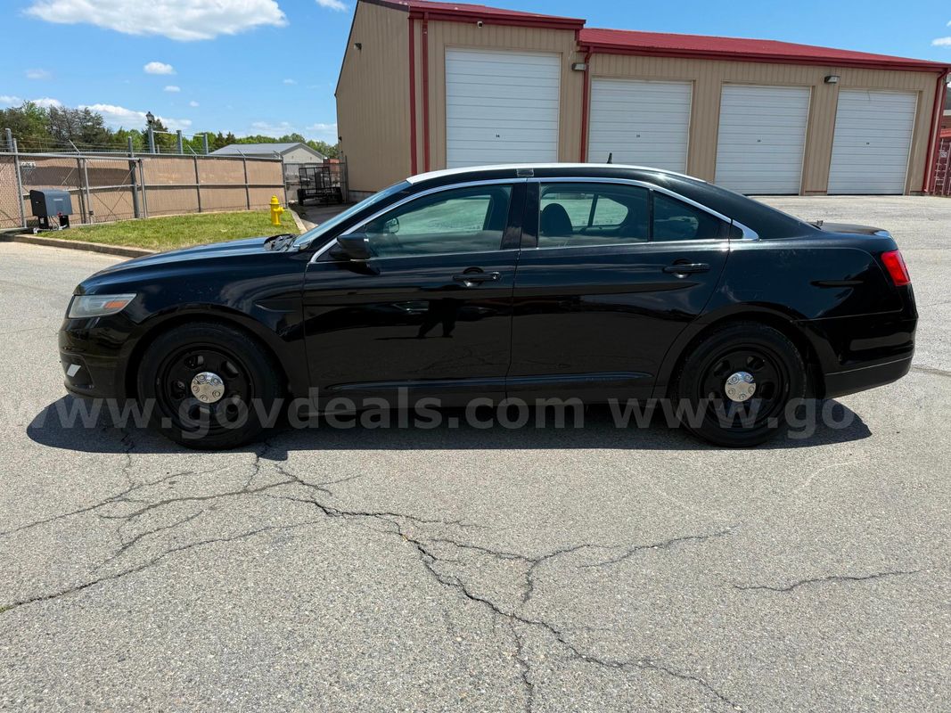 2014 Ford Taurus