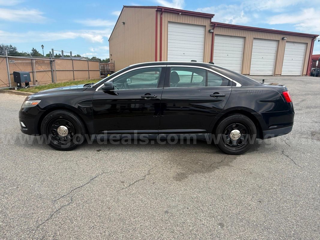 2014 Ford Taurus