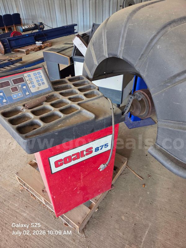 Coats 875 Wheel Balancer
