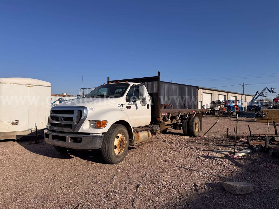 2012 Ford F-650 SD S/A Flatbed Dump Truck