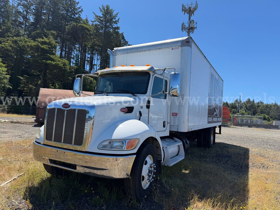 2014 Peterbilt 337 S/A Box Truck-Inoperable
