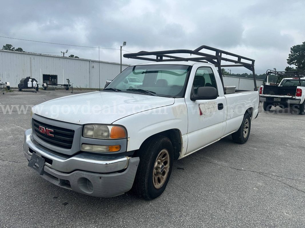 2006 GMC Sierra 1500 Pickup