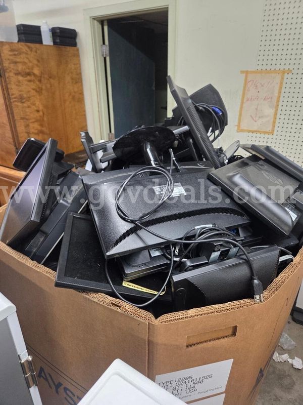 Lot of Computer Monitors
