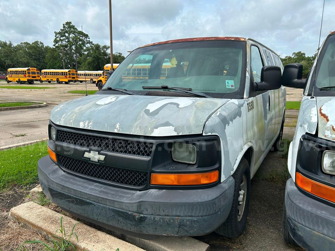 2005 Chevrolet Express #T550