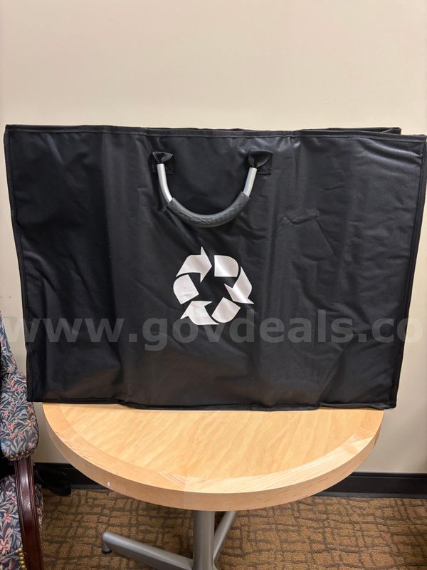 Collapsible Multi-Compartment Recycling Tote / Sorting Bag=count of 20