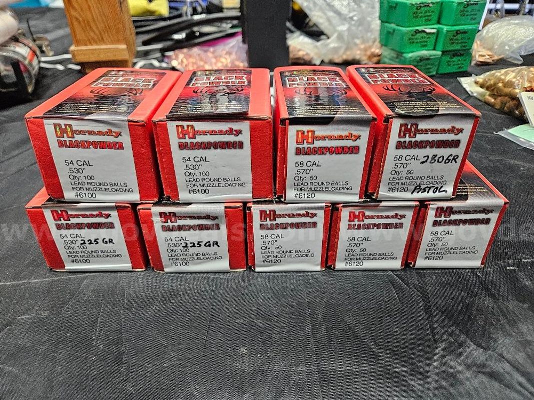 Lot of (650) Reloading Hornady Black Powder Lead Round Balls