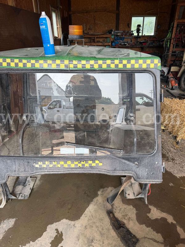 JD gator cab