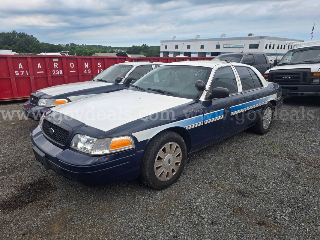 2011 Ford Crown Victoria