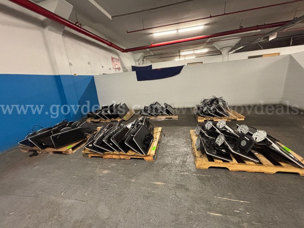 6 Pallets of Dell, Samsung & HP Computer Monitors (Approx. 54 Units) (PICK-UP ONLY)