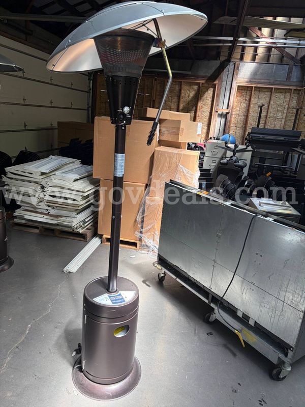 Propane Patio Heater w/ Propane Bottle