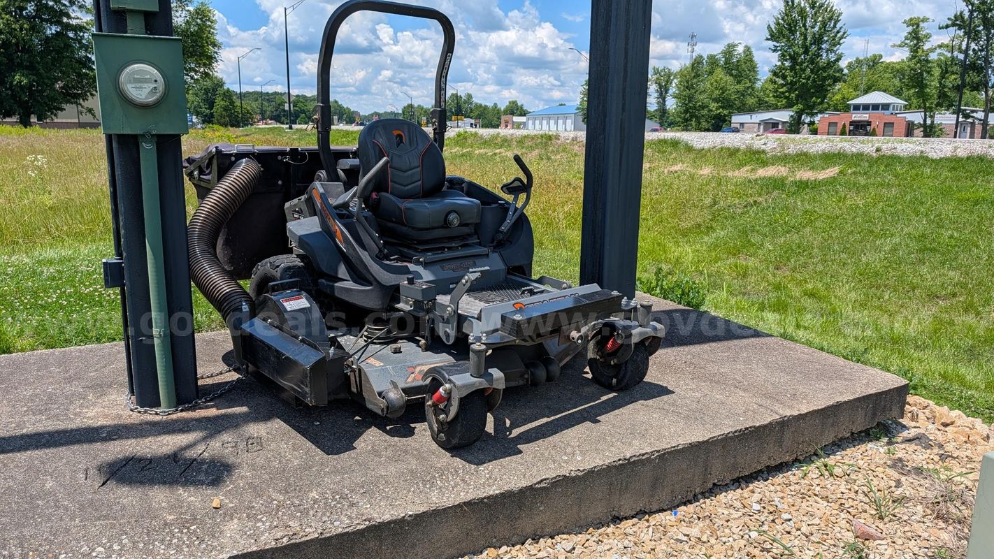 2022 Spartan SRT XD Series Zero-Turn Mower