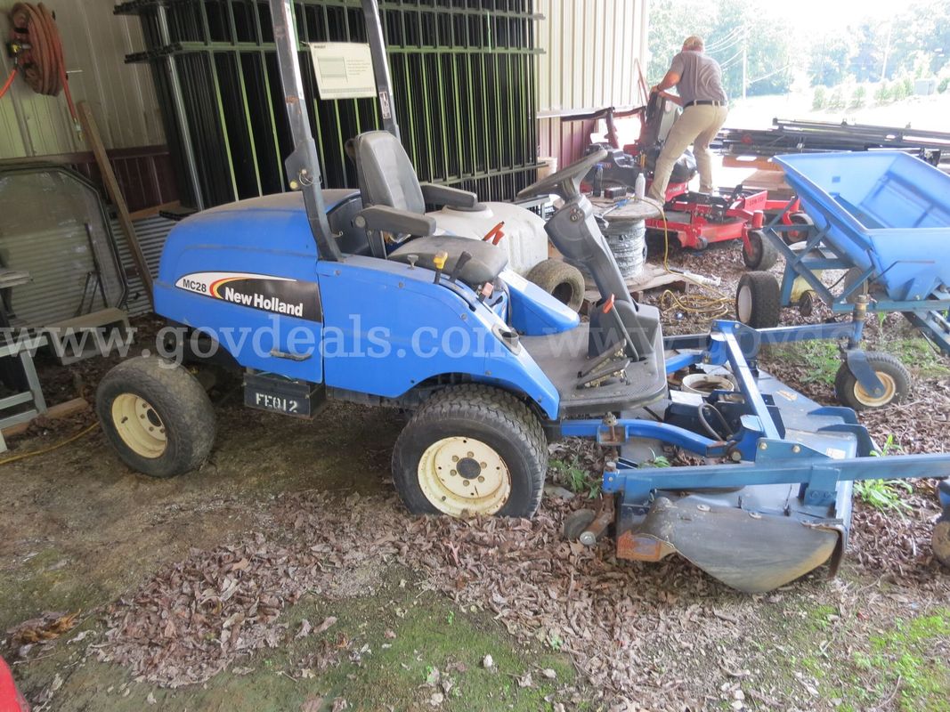 NEW HOLLAND MOWER