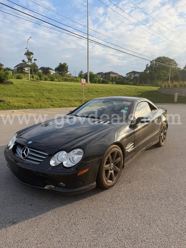 2005 Mercedes-Benz SL-Class LOW MILES!! V8 NATURALLY ASPIRATED