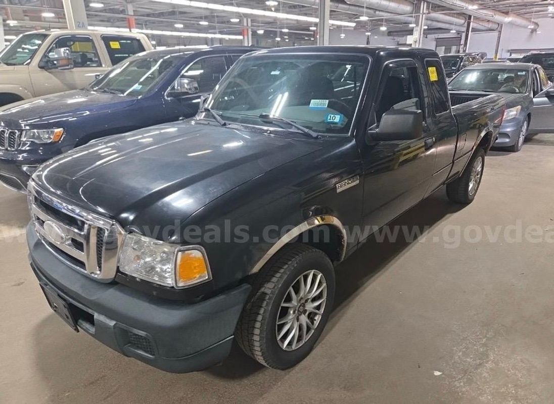 2006 Ford Ranger XL SuperCab 2WD LOW MILES!!