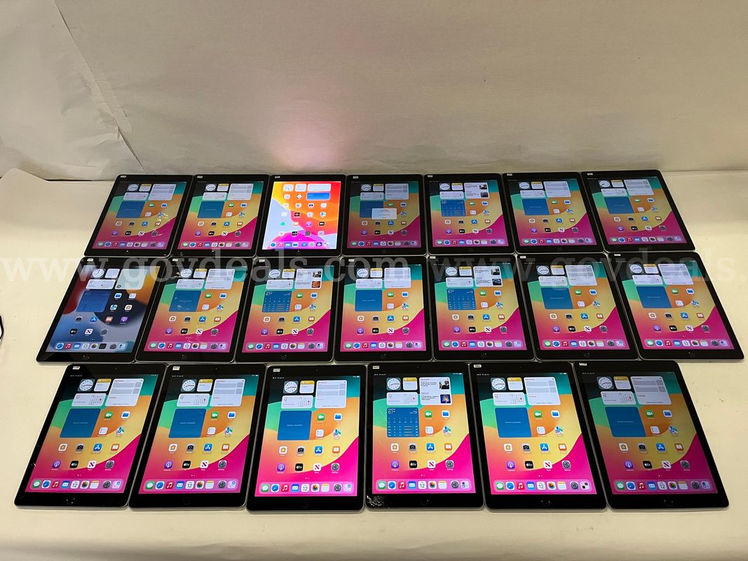 Lot of (20) Apple iPad 6th Generation Tablets – 32GB – Reset & Activated – Ready for Use