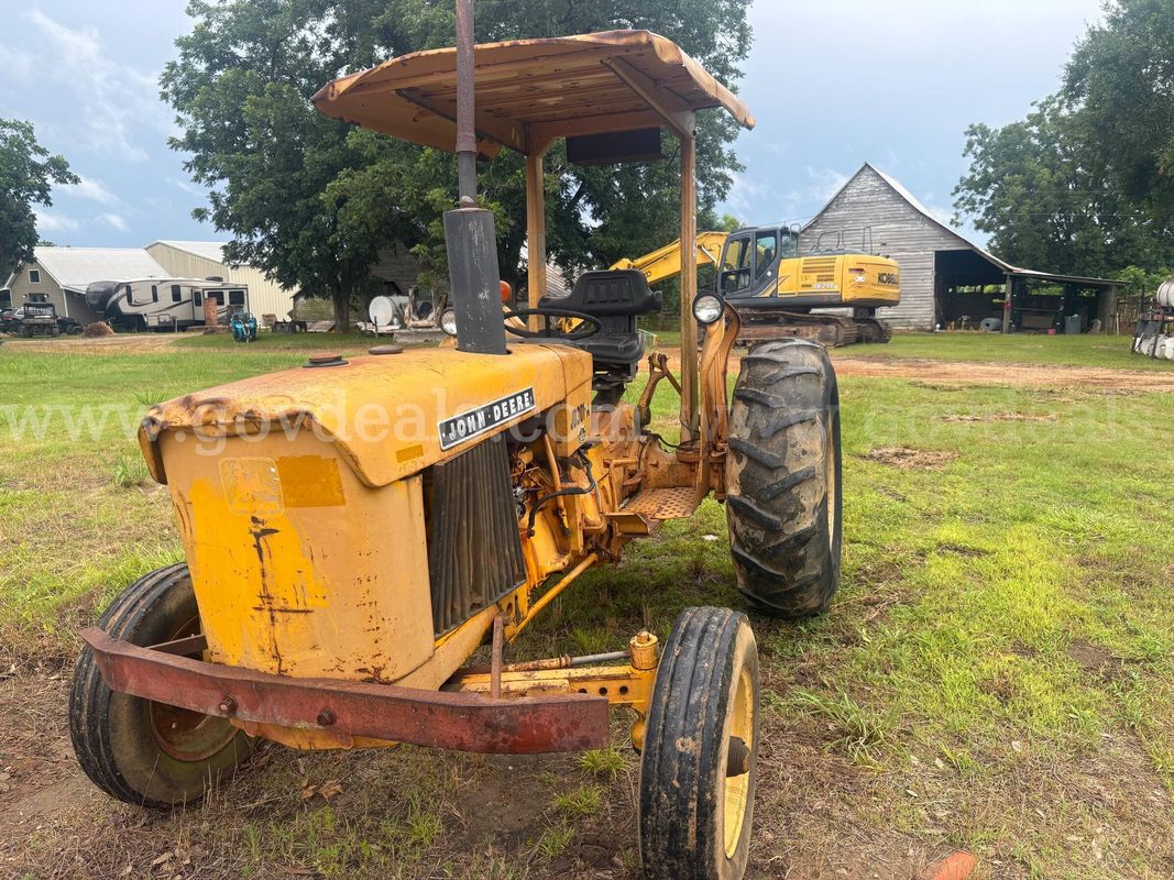 John Deere 301A tractor