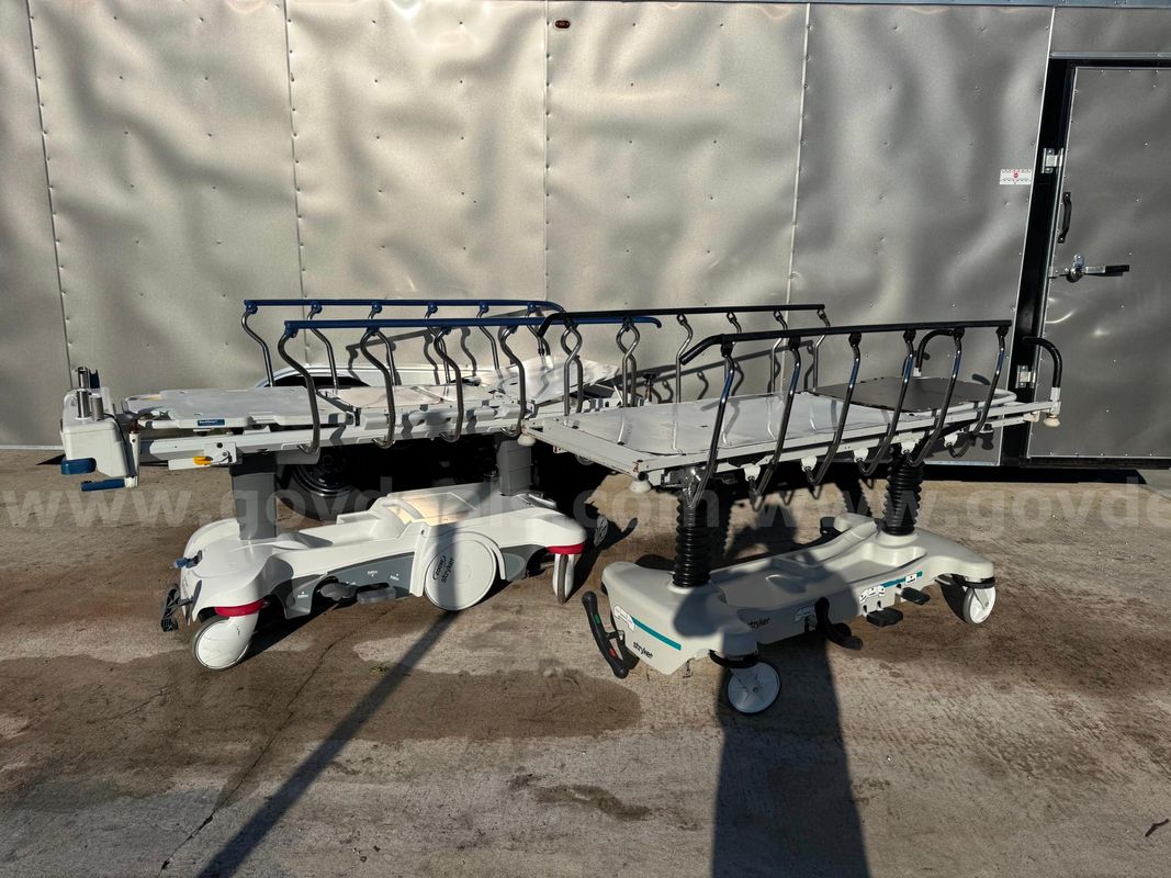Lot of 2 Stryker Emergency Hospital Stretchers Gurneys Tested Rolling Medical